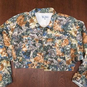 Vintage/ Paris Blues Floral Jeans Jacket/ Medium/ brass buttons.